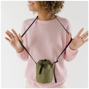 BAGGU Mini Nylon Bucket Bag Black